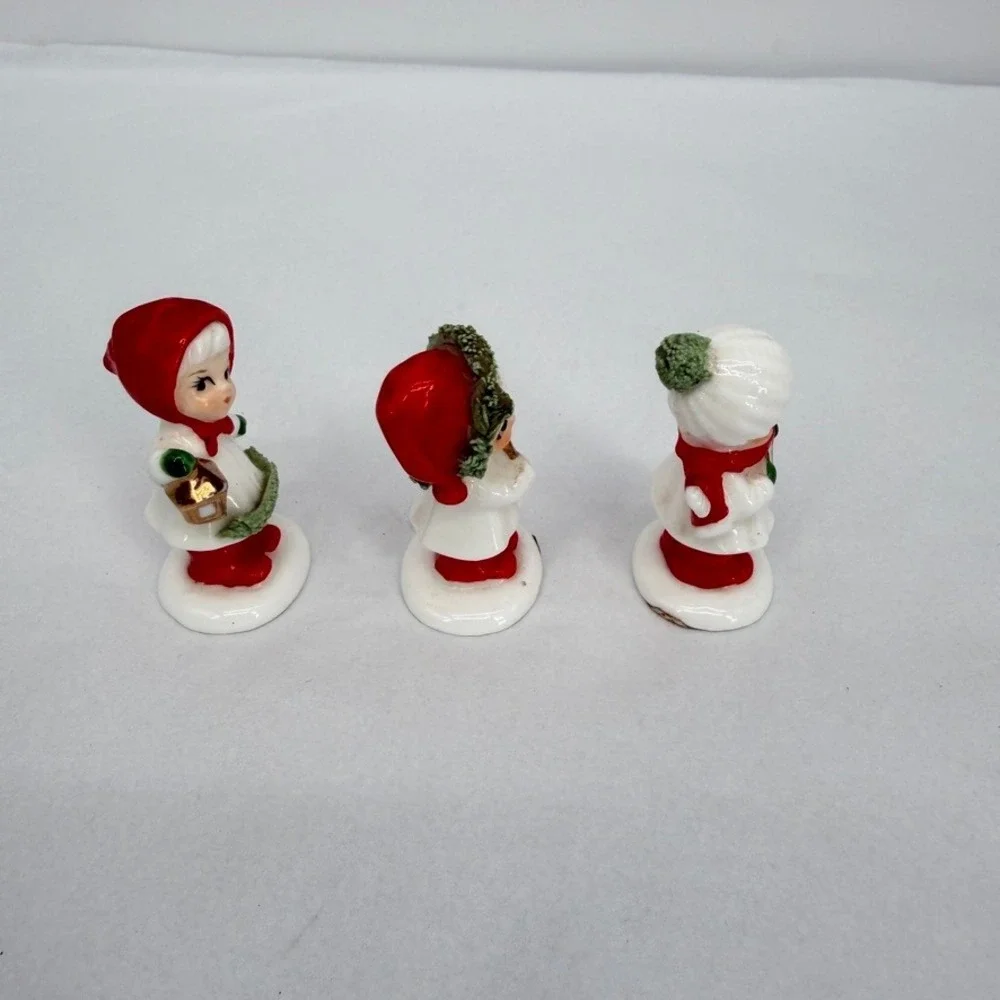 VTG Napcoware Spaghetti Figures Porcelain SET of 3 Girls Christmas Miniatures